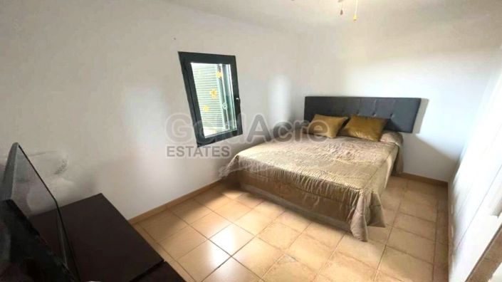 Image No.7-2 Bed Villa for sale