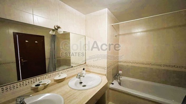 Image No.8-4 Bed Villa for sale