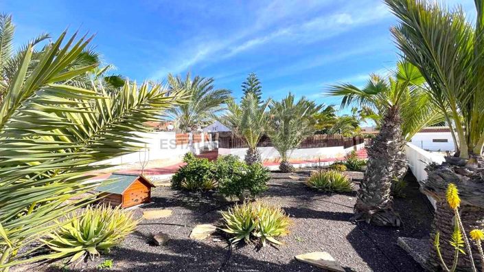 Image No.13-2 Bed House for sale