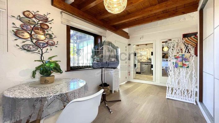 Image No.21-2 Bed House for sale