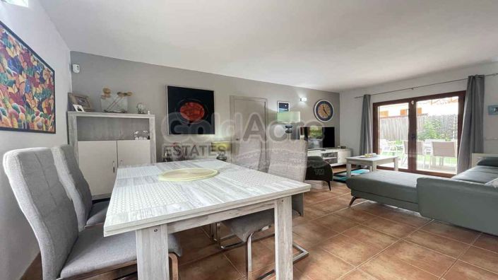 Image No.21-3 Bed Villa for sale