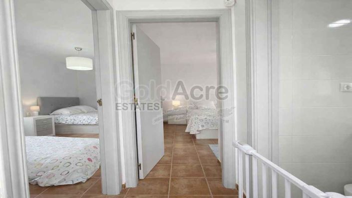 Image No.28-3 Bed Villa for sale