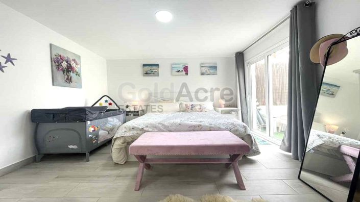 Image No.5-3 Bed Villa for sale