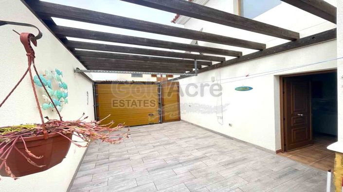 Image No.10-3 Bed Villa for sale