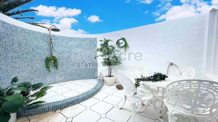 Image No.12-3 Bed Villa for sale