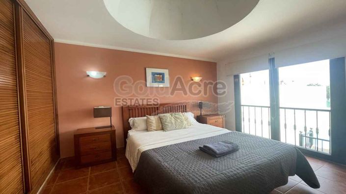 Image No.10-3 Bed Villa for sale