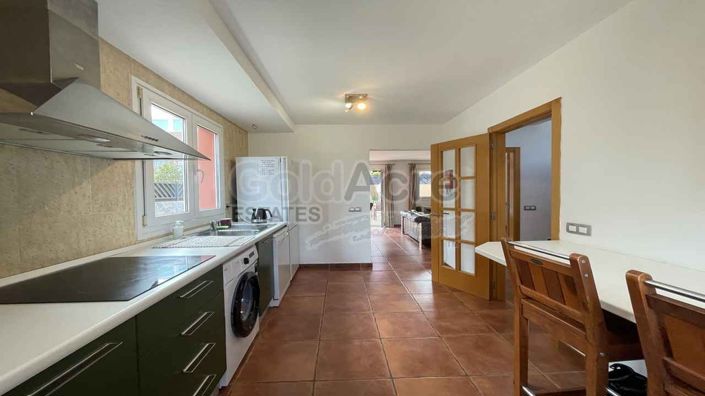 Image No.36-3 Bed Villa for sale