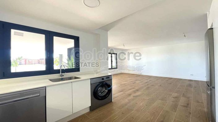 Image No.12-2 Bed Apartment for sale