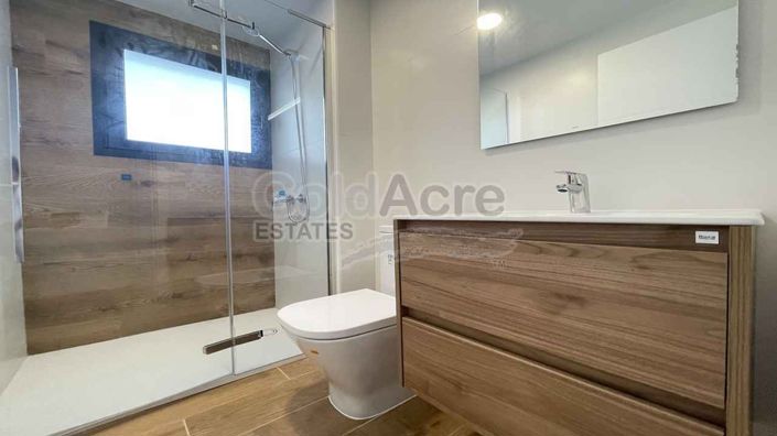 Image No.17-2 Bed Apartment for sale