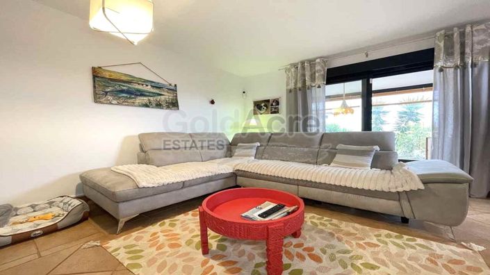 Image No.18-2 Bed Villa for sale