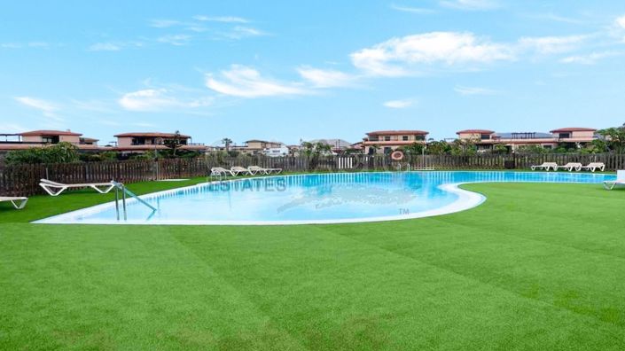 Image No.10-2 Bed Villa for sale