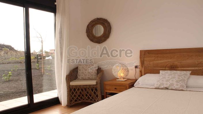 Image No.6-3 Bed Villa for sale