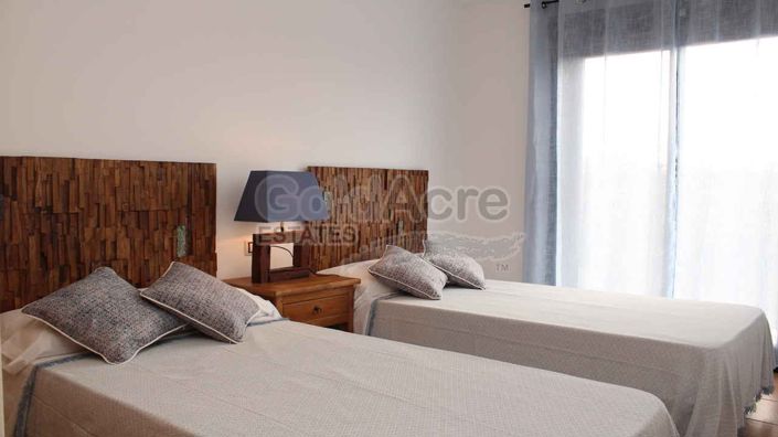 Image No.7-3 Bed Villa for sale