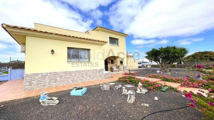 Image No.11-3 Bed Villa for sale