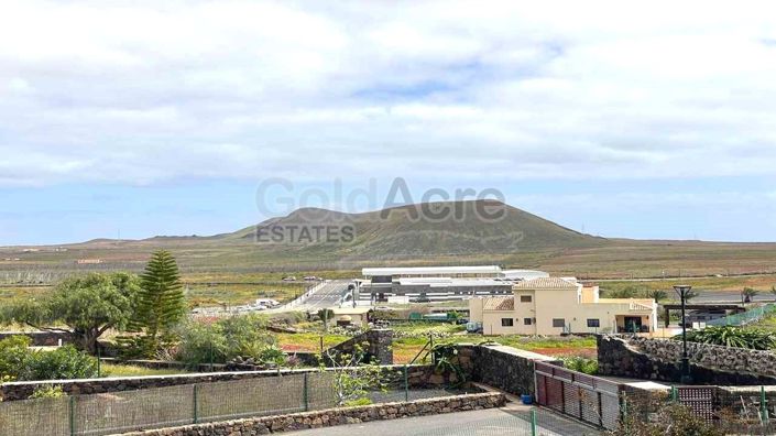 Image No.55-3 Bed Villa for sale