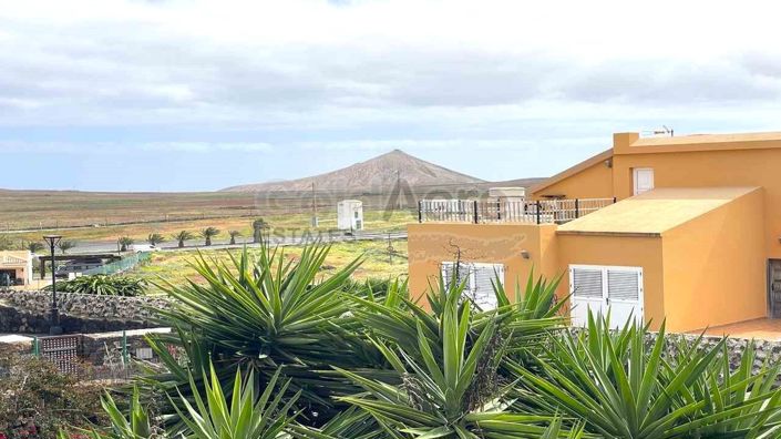 Image No.54-3 Bed Villa for sale