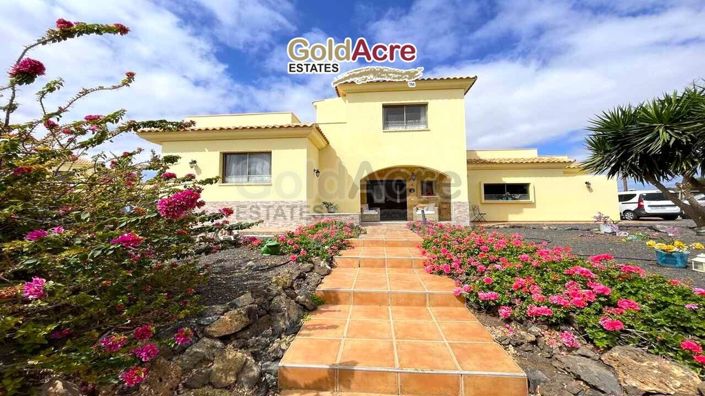 Image No.3-3 Bed Villa for sale
