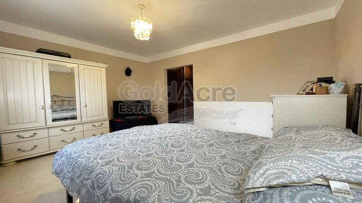 Image No.41-3 Bed Villa for sale