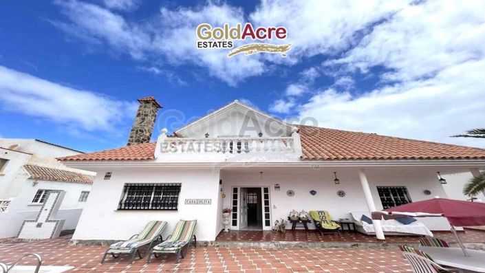 Image No.3-3 Bed Villa for sale