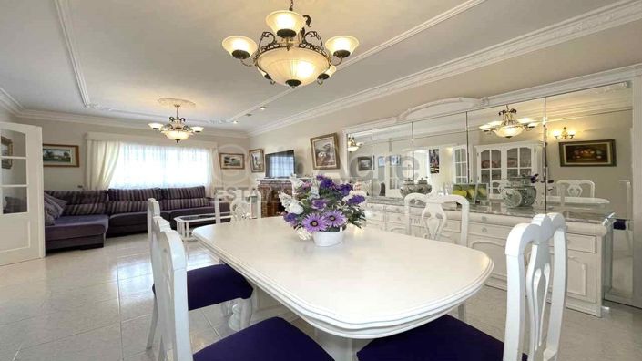 Image No.24-3 Bed Villa for sale