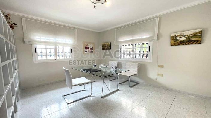 Image No.36-3 Bed Villa for sale