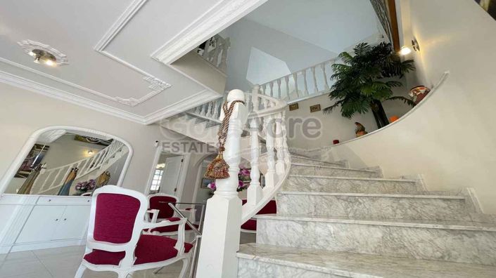 Image No.38-3 Bed Villa for sale