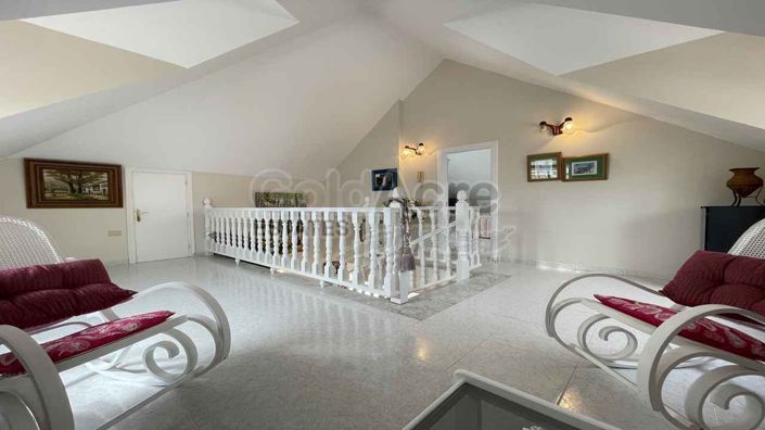 Image No.44-3 Bed Villa for sale