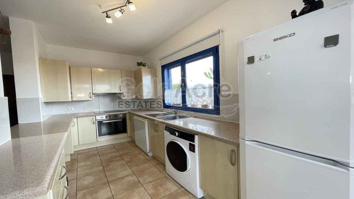 Image No.19-2 Bed Villa for sale