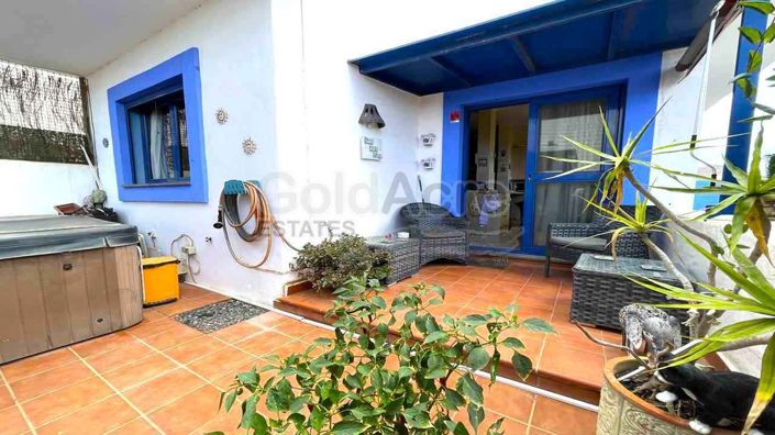 Image No.20-2 Bed Villa for sale