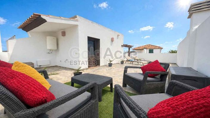 Image No.9-3 Bed Villa for sale