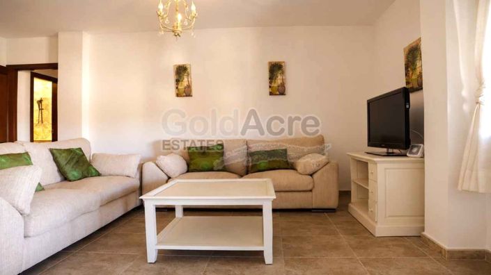 Image No.13-2 Bed Apartment for sale