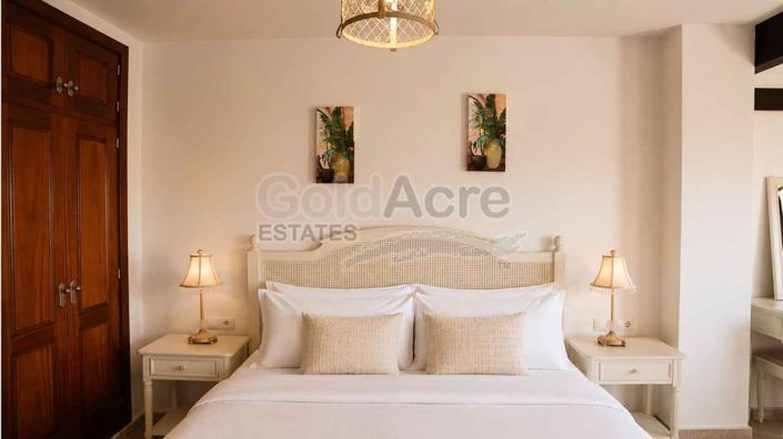 Image No.32-2 Bed Apartment for sale
