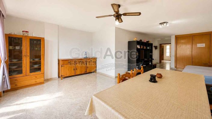 Image No.4-4 Bed Apartment for sale
