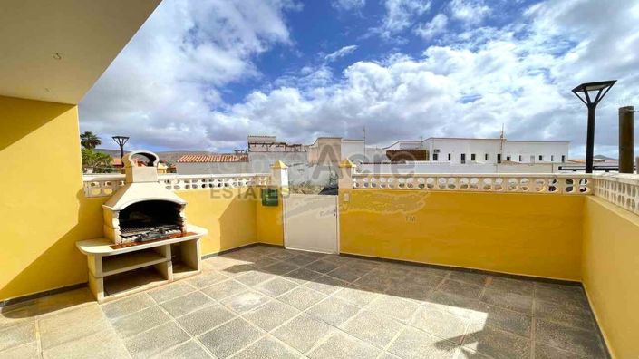 Image No.13-2 Bed Villa for sale