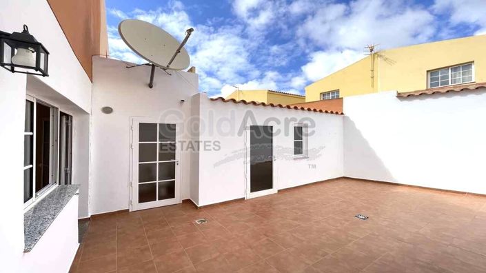 Image No.18-2 Bed Villa for sale