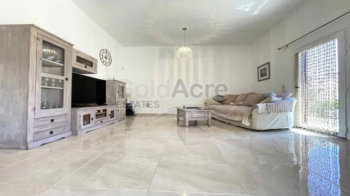 Image No.16-1 Bed Villa for sale