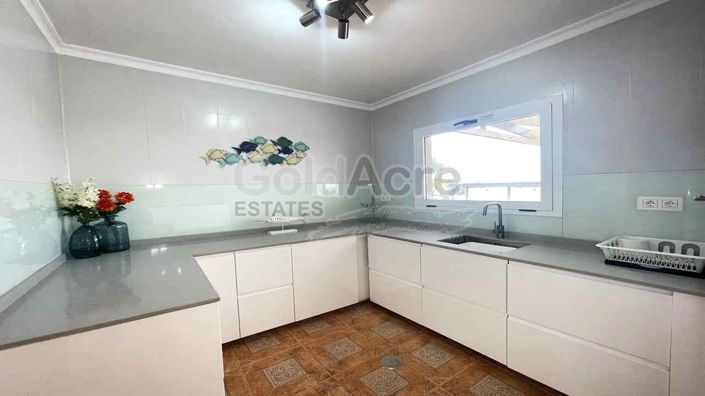 Image No.24-3 Bed Villa for sale
