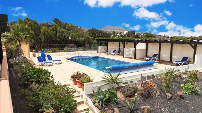Image No.29-3 Bed Villa for sale