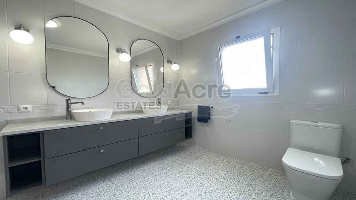 Image No.35-3 Bed Villa for sale