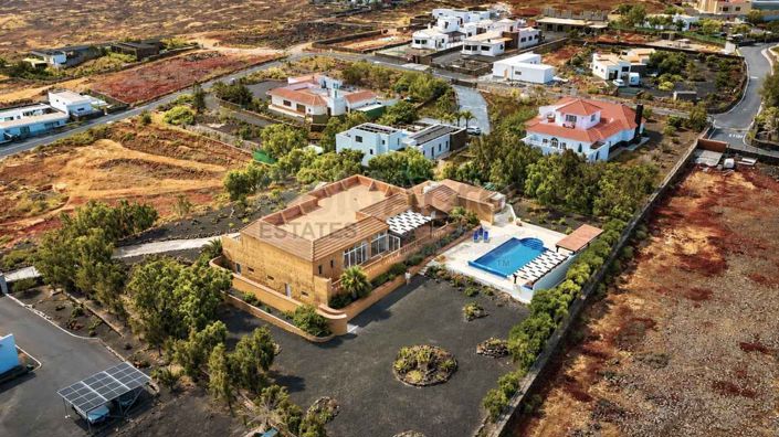 Image No.5-3 Bed Villa for sale