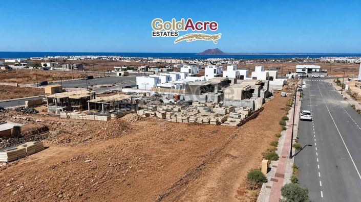 Image No.3-Terre à vendre à Corralejo