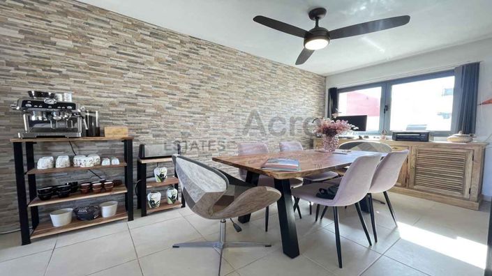 Image No.58-2 Bed Villa for sale