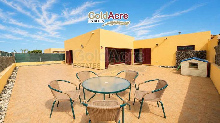 Image No.2-Villa de 3 chambres à vendre à Fuerteventura