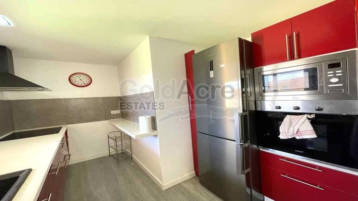 Image No.21-2 Bed Apartment for sale