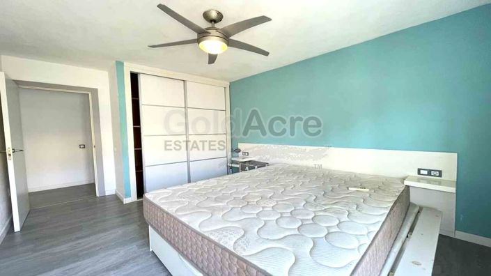 Image No.28-2 Bed Apartment for sale