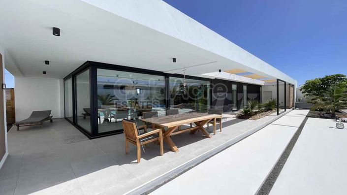 Image No.18-3 Bed Villa for sale
