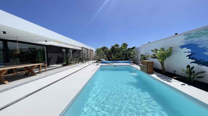 Image No.4-3 Bed Villa for sale