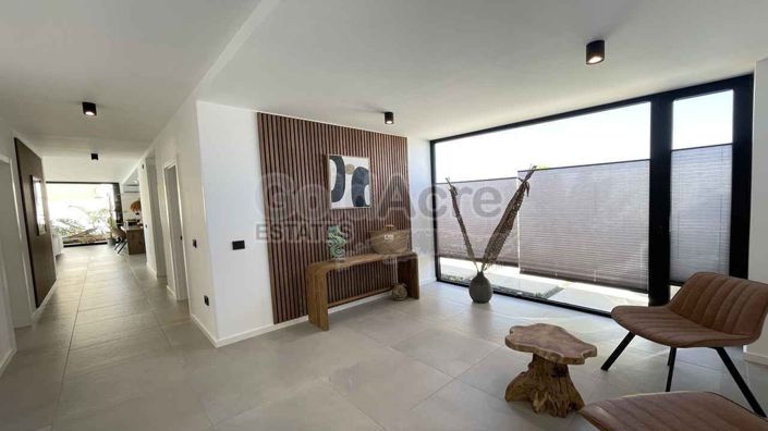 Image No.37-3 Bed Villa for sale