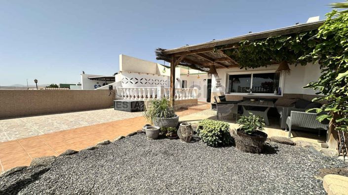 Image No.18-2 Bed Villa for sale