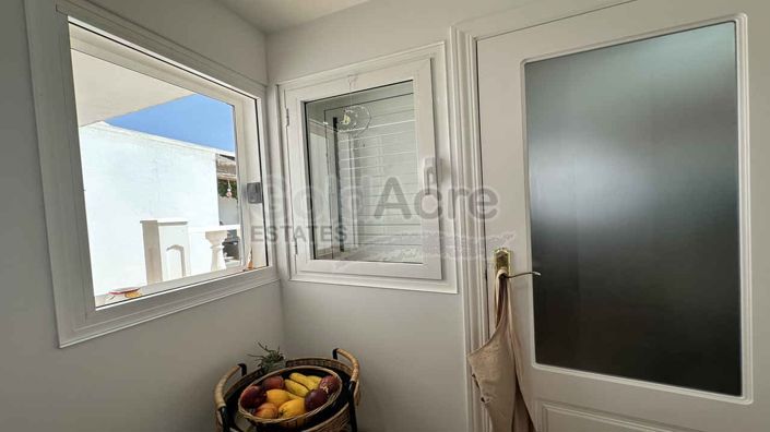 Image No.33-2 Bed Villa for sale